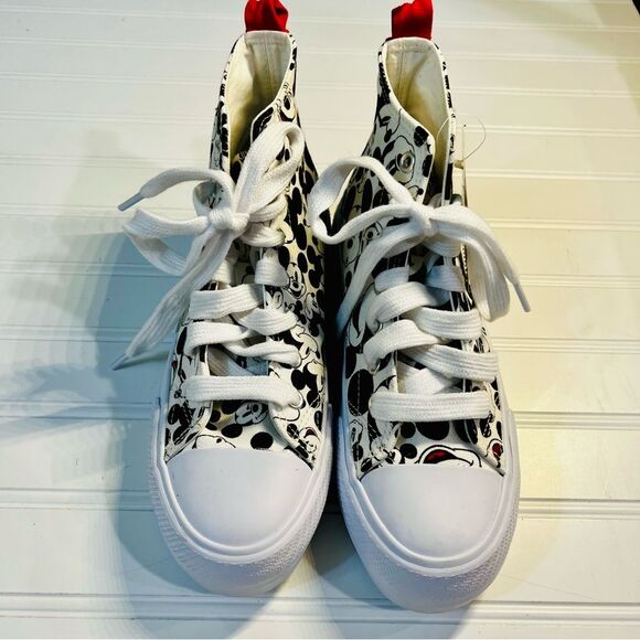 Mickey Mouse High Top Sneakers Size 6 Women's NWT - Picture 2 of 10